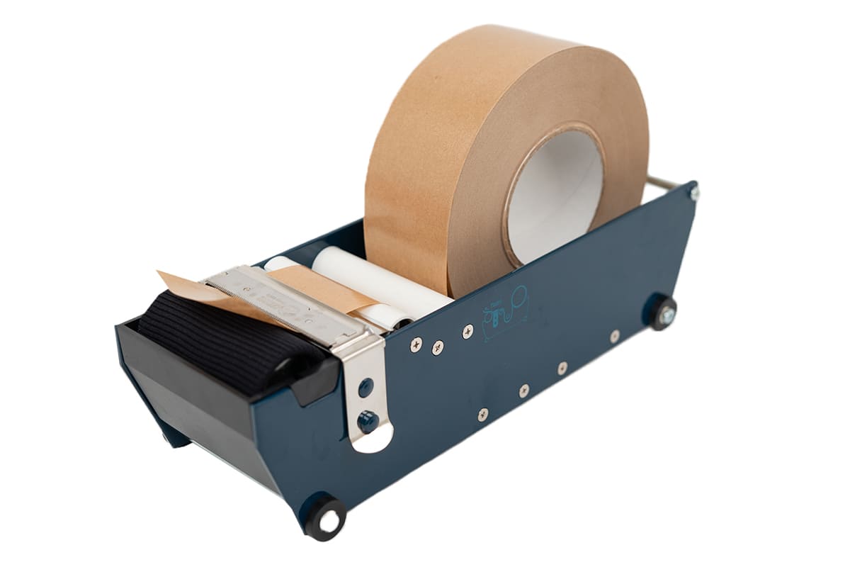 Papieren tape gegomd – 70mm X 200m – 60g/m3 – 6 stuks